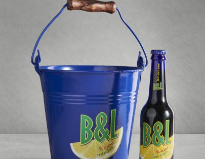 211207_Blauwe fles Beer&Lemon_grijs.jpg