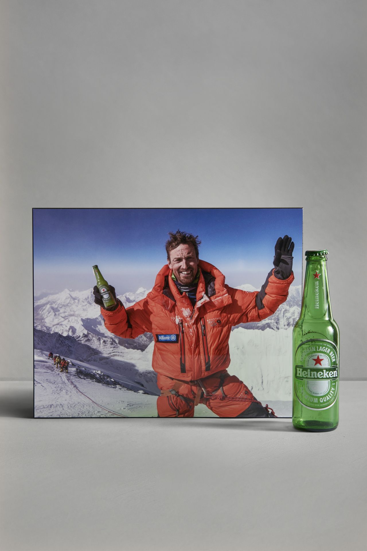 211207_Kenton Cool foto+bierfles_Grijs.jpg