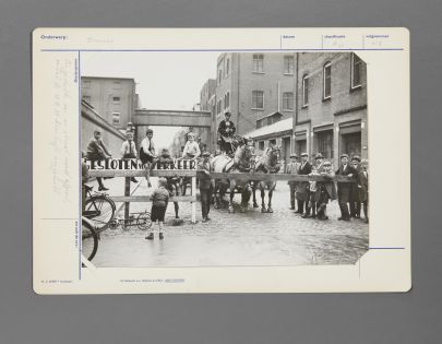 211208_afsluiting van de Jacob van�Campenstraat_d.grijs.jpg